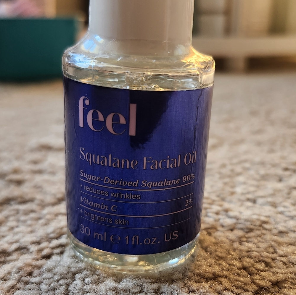 NWT Feel Squalane Facial Oil